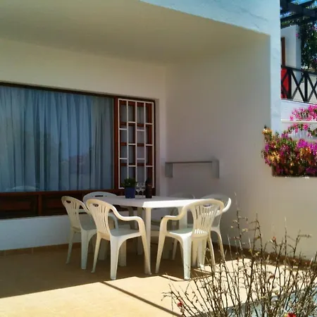 Miramar Apartment *